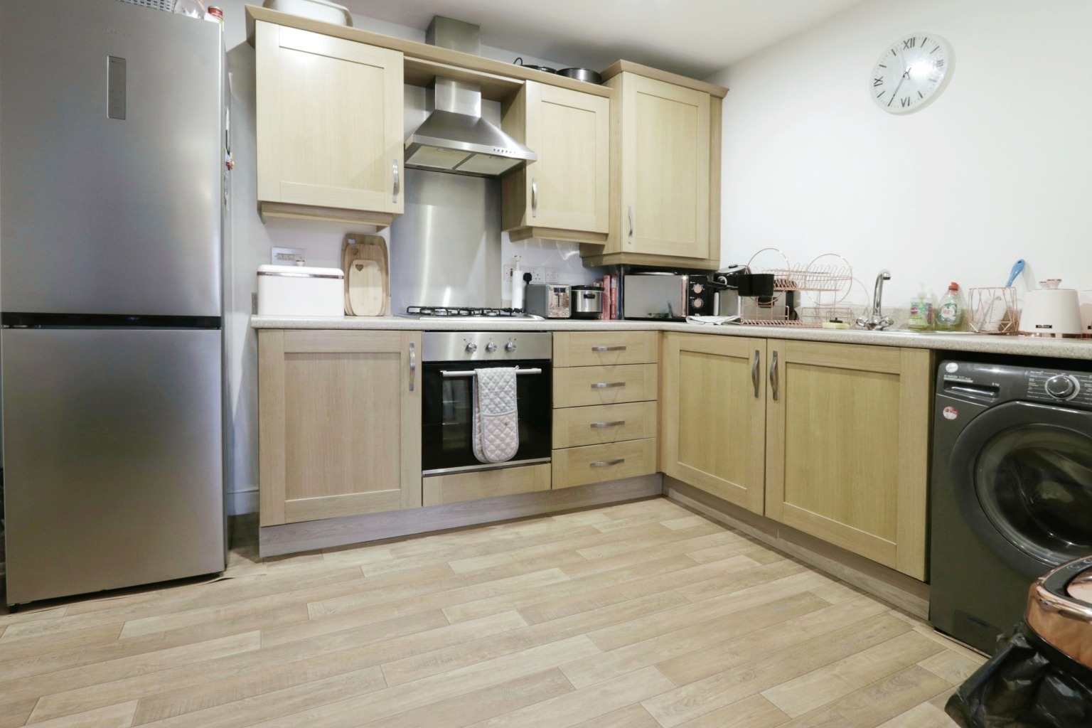 2 bed flat for sale in Lambwath Hall Court, Hull  - Property Image 2