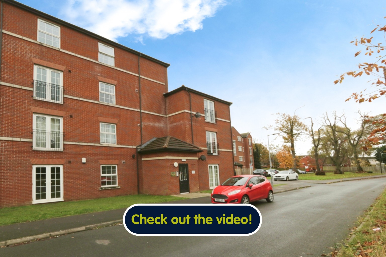 2 bed flat for sale in Lambwath Hall Court, Hull  - Property Image 1