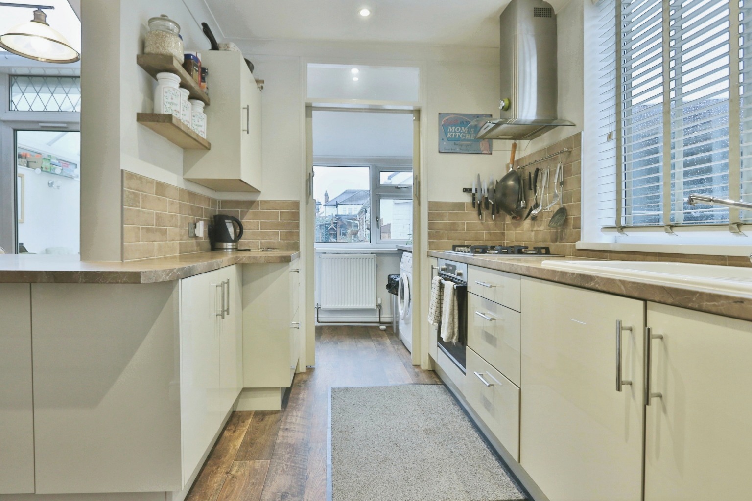 2 bed semi-detached house for sale in Waldegrave Avenue, Hull  - Property Image 2