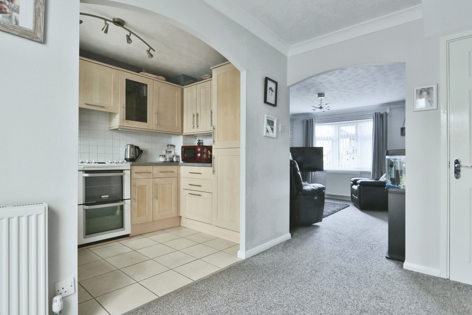 3 bed semi-detached house for sale in Howdale Road, Hull  - Property Image 6
