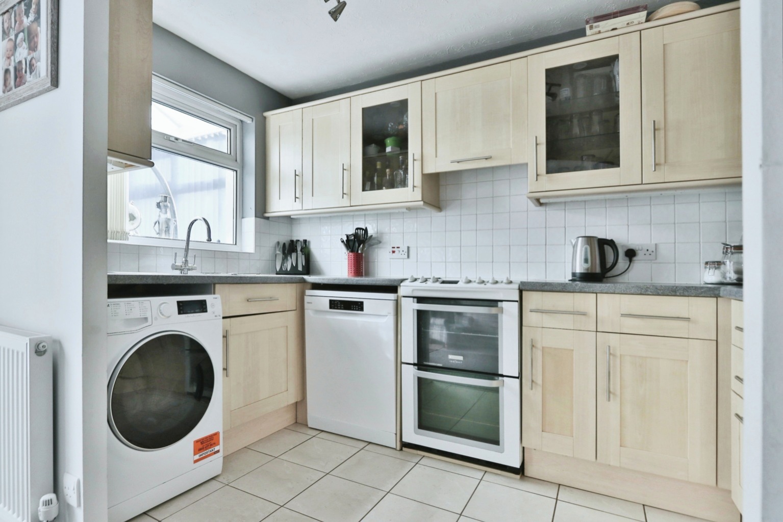 3 bed semi-detached house for sale in Howdale Road, Hull  - Property Image 5