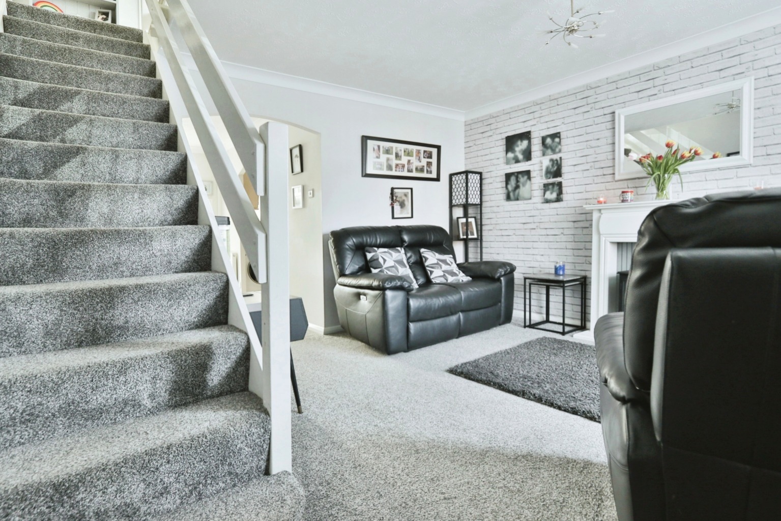 3 bed semi-detached house for sale in Howdale Road, Hull  - Property Image 3