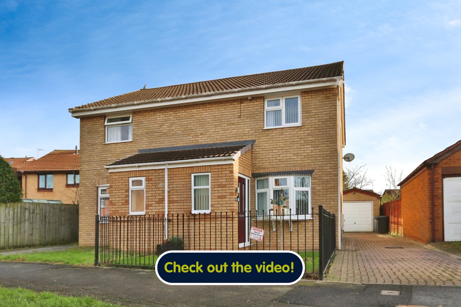 3 bed semi-detached house for sale in Howdale Road, Hull - Property Image 1