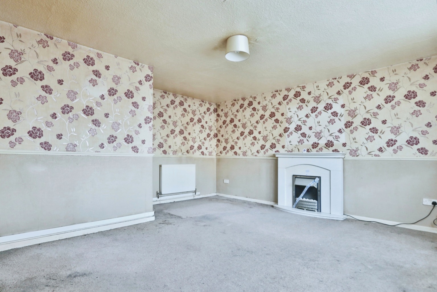 3 bed terraced house for sale in Cleeve Drive, Hull  - Property Image 2