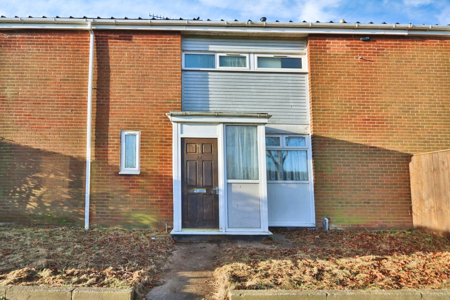 3 bed terraced house for sale in Cleeve Drive, Hull - Property Image 1