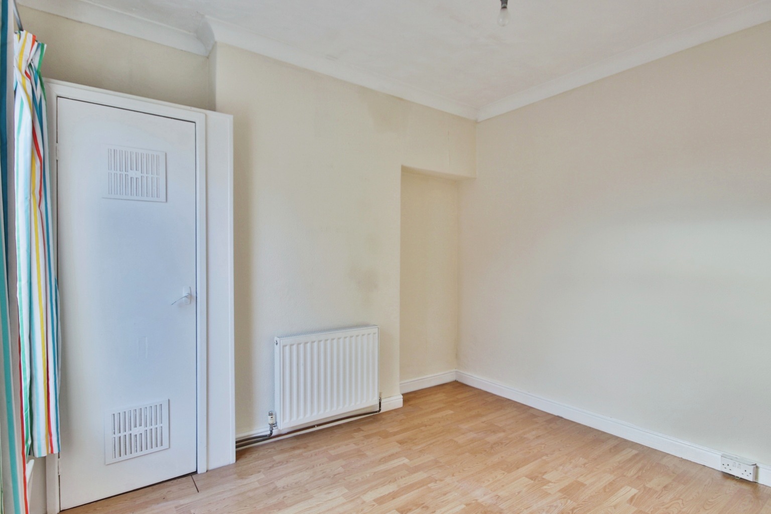 2 bed end of terrace house for sale in Ceylon Street, Hull  - Property Image 5