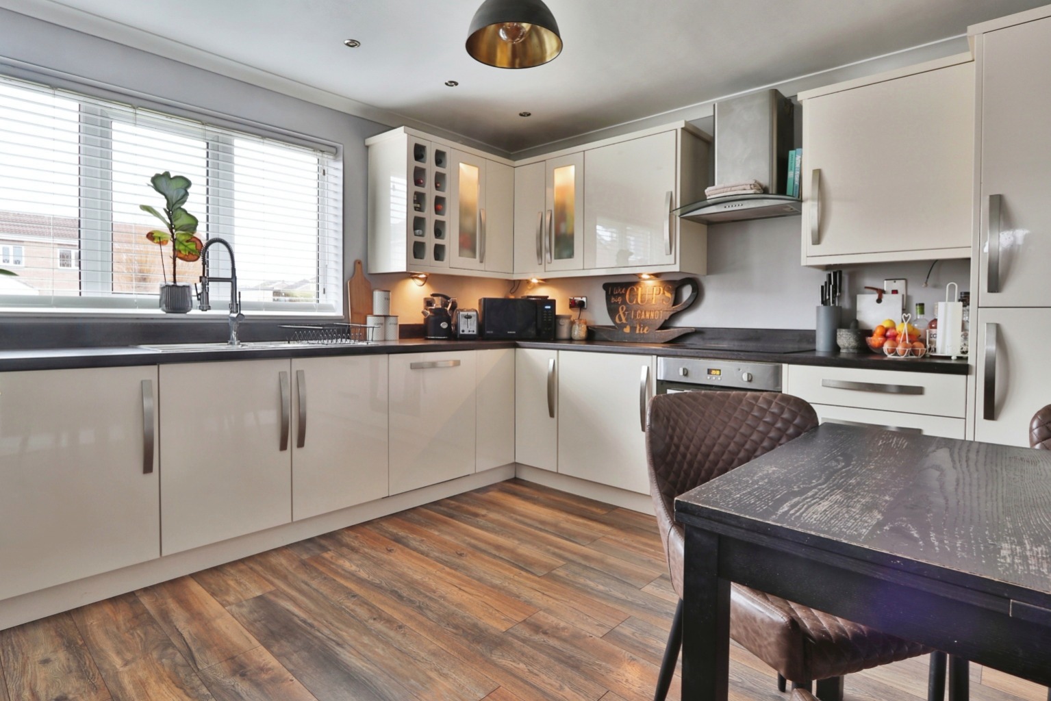 2 bed semi-detached house for sale in Swainby Close, Hull  - Property Image 5