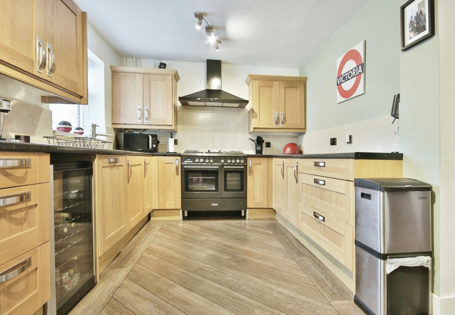 3 bed end of terrace house for sale in Barleigh Croft, Hull  - Property Image 4