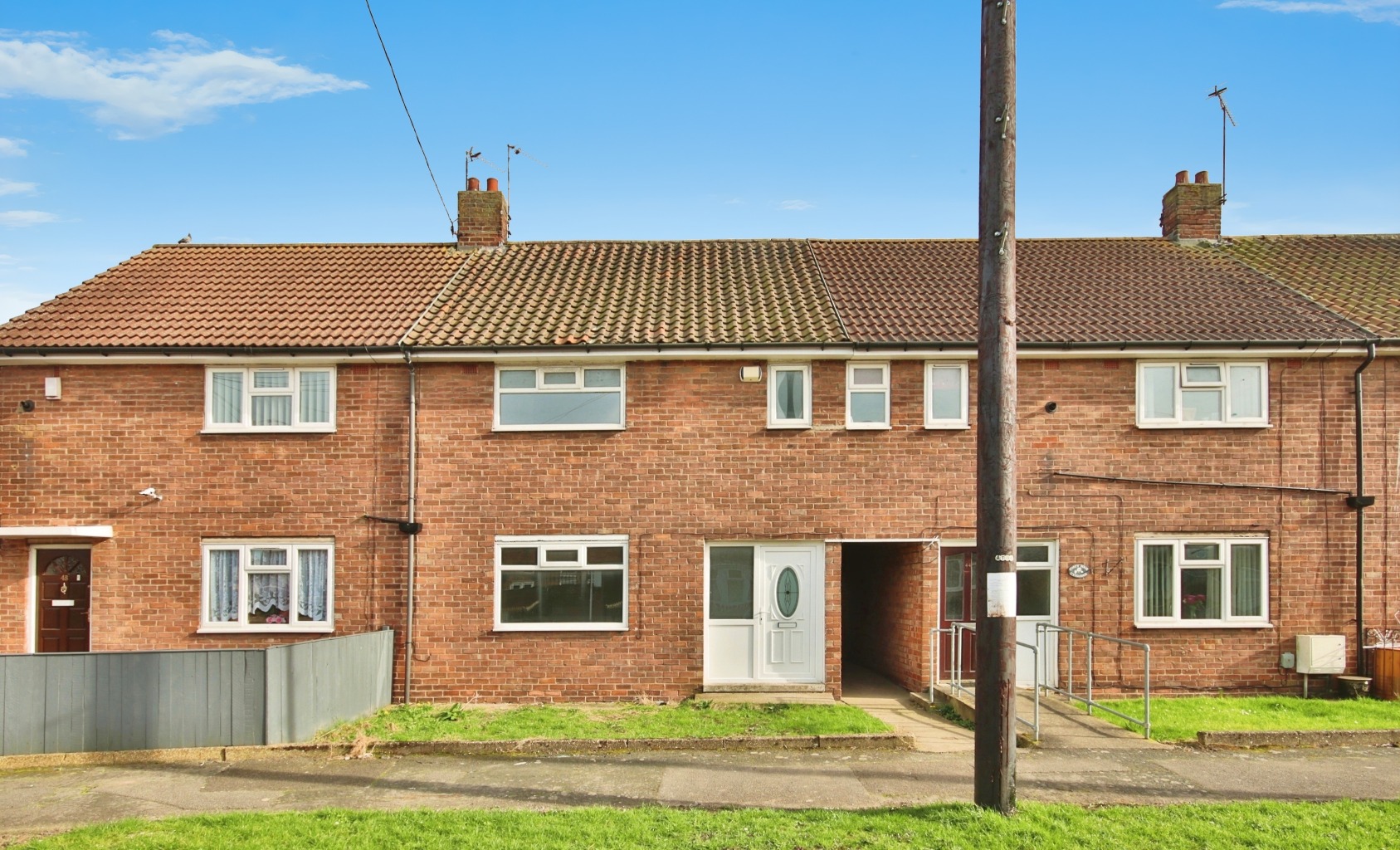 2 bed terraced house for sale in Uxbridge Grove, Hull  - Property Image 1