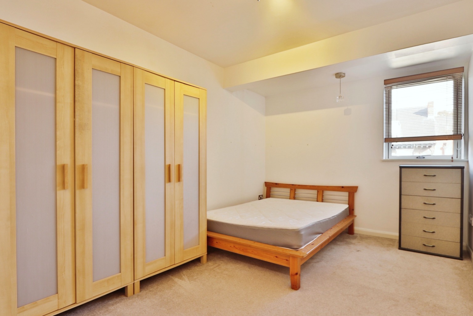 2 bed flat for sale in Kingston Square, Hull  - Property Image 9