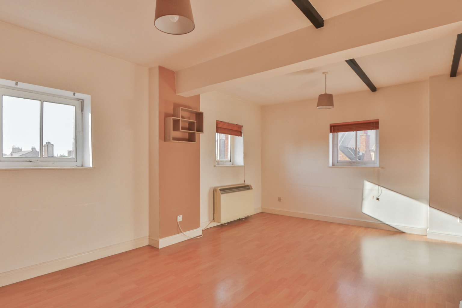 1 bed flat for sale in High Street, Hull  - Property Image 5