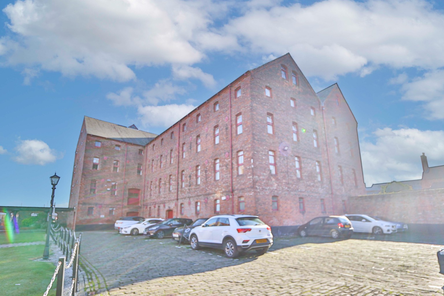 1 bed flat for sale in High Street, Hull  - Property Image 8
