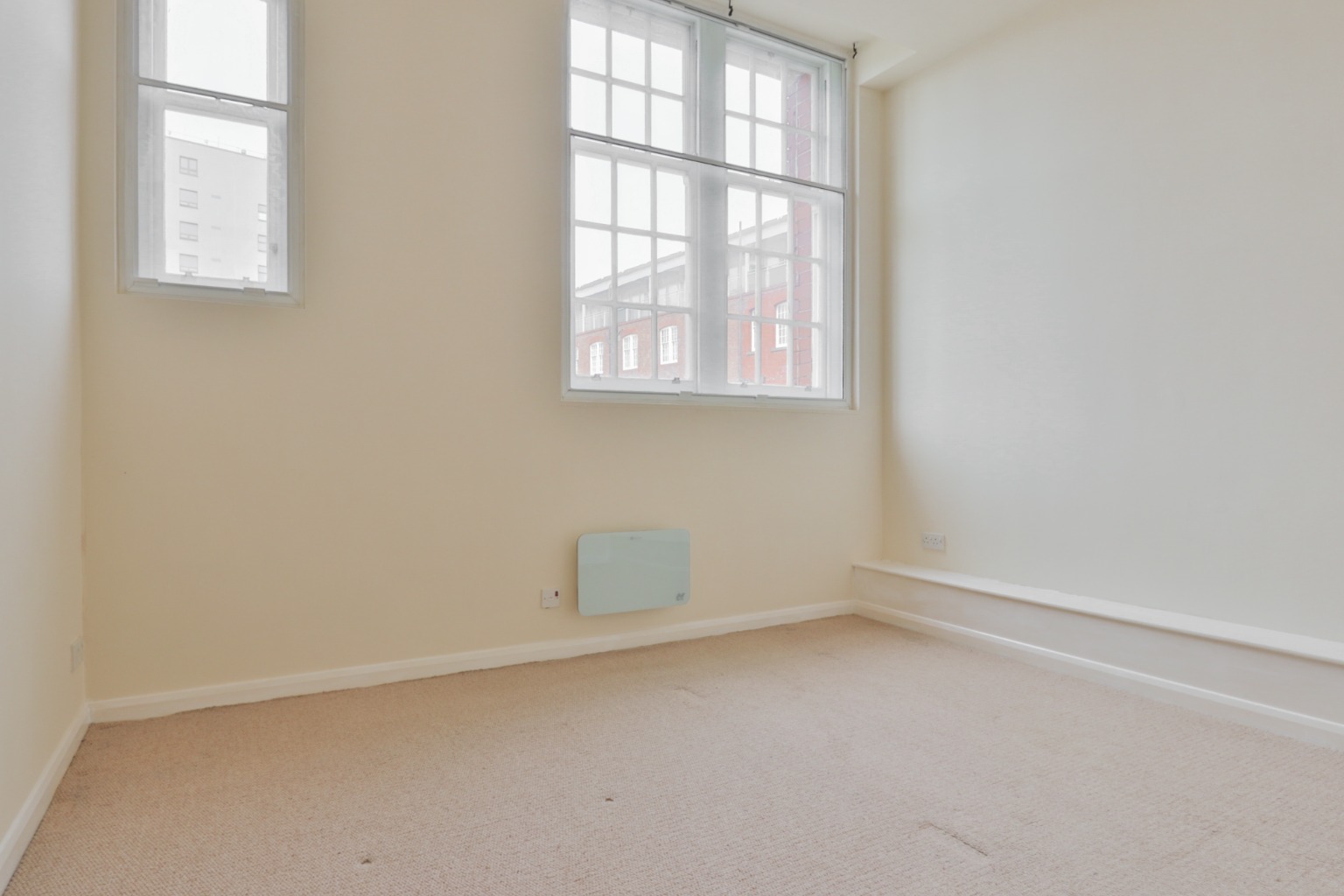 1 bed flat for sale in Lowgate, Hull  - Property Image 6