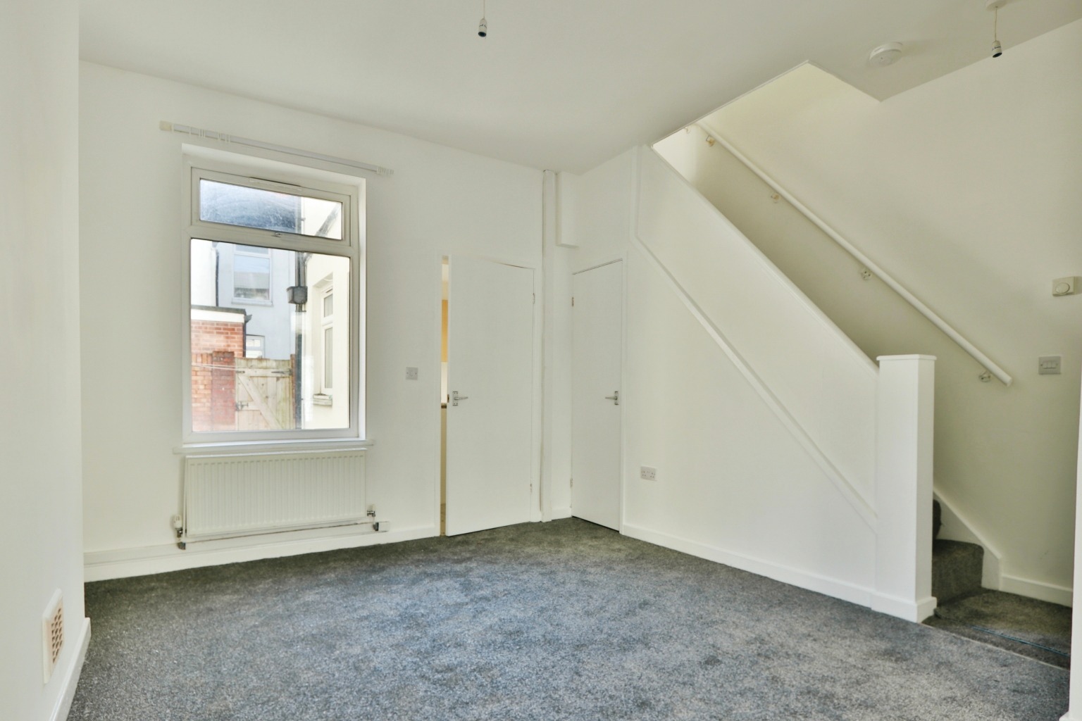 2 bed terraced house for sale in Wellsted Street, Hull  - Property Image 4