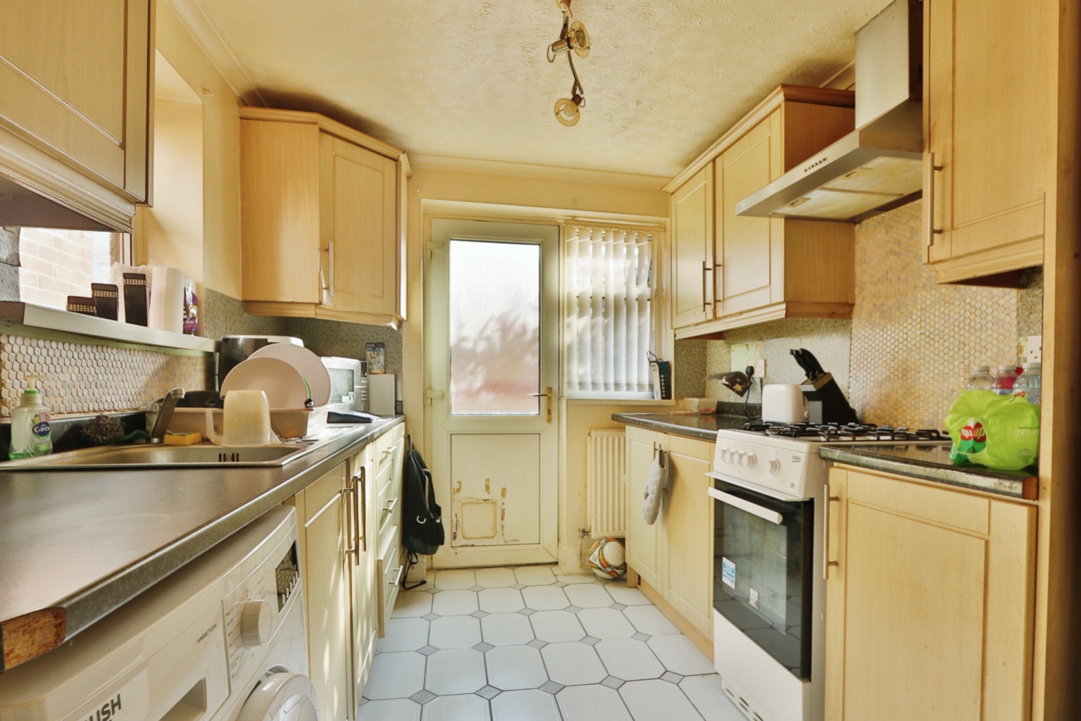 2 bed terraced house for sale in Aylesford Street, Hull  - Property Image 2