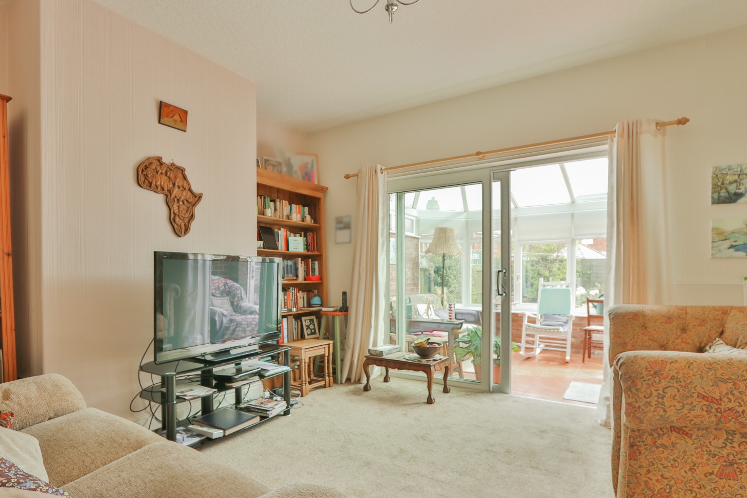 4 bed semi-detached house for sale in Strathmore Avenue, Hull  - Property Image 7