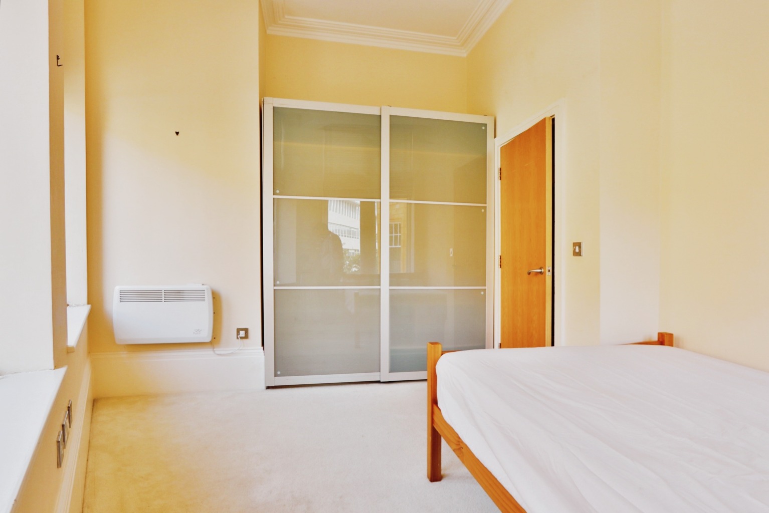 2 bed flat for sale in Jameson Street, Hull  - Property Image 5