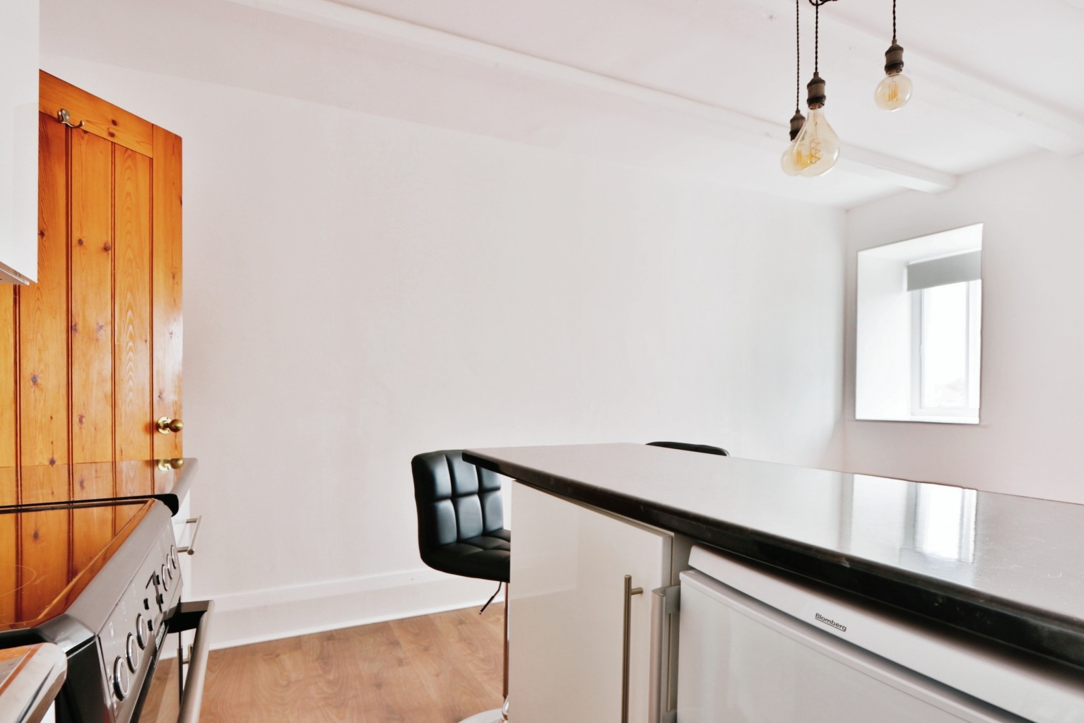 Studio flat for sale in High Street, Hull  - Property Image 3