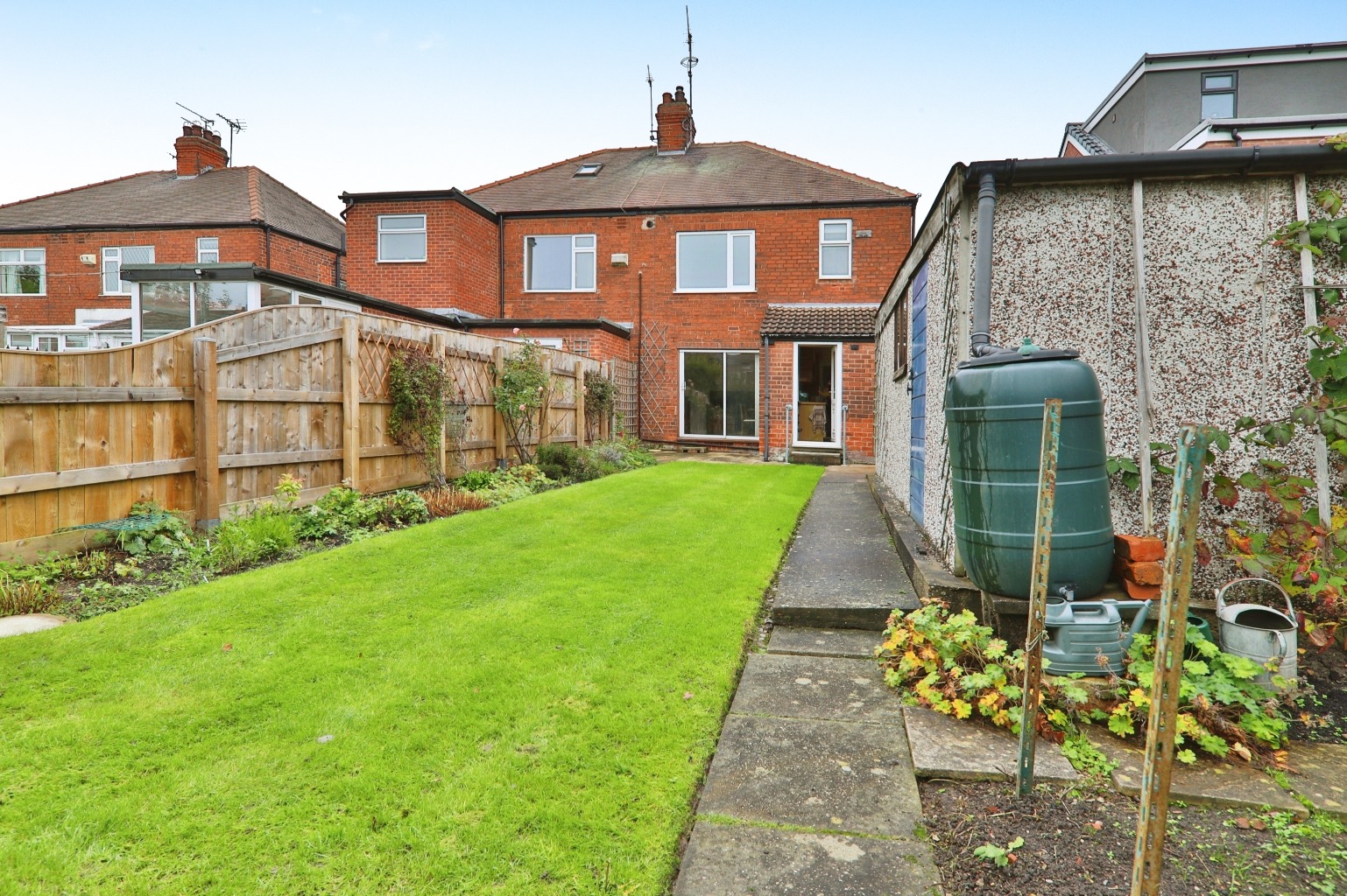 3 bed semi-detached house for sale in Allderidge Avenue, Hull  - Property Image 10