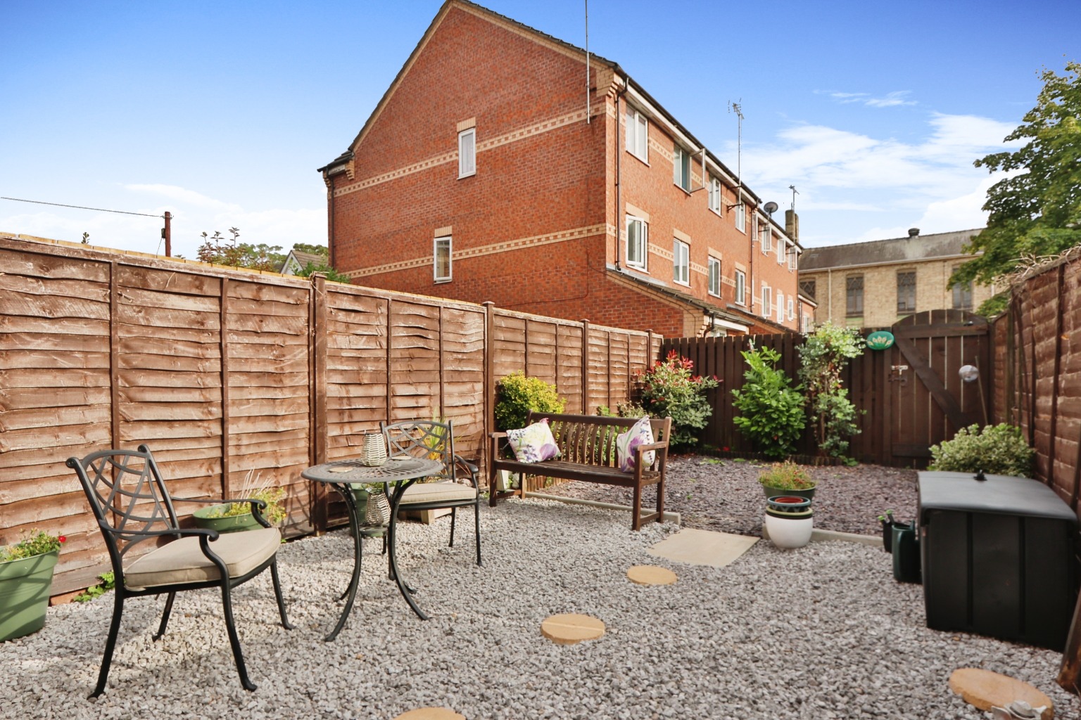3 bed town house for sale in Philip Larkin Close, Hull  - Property Image 13