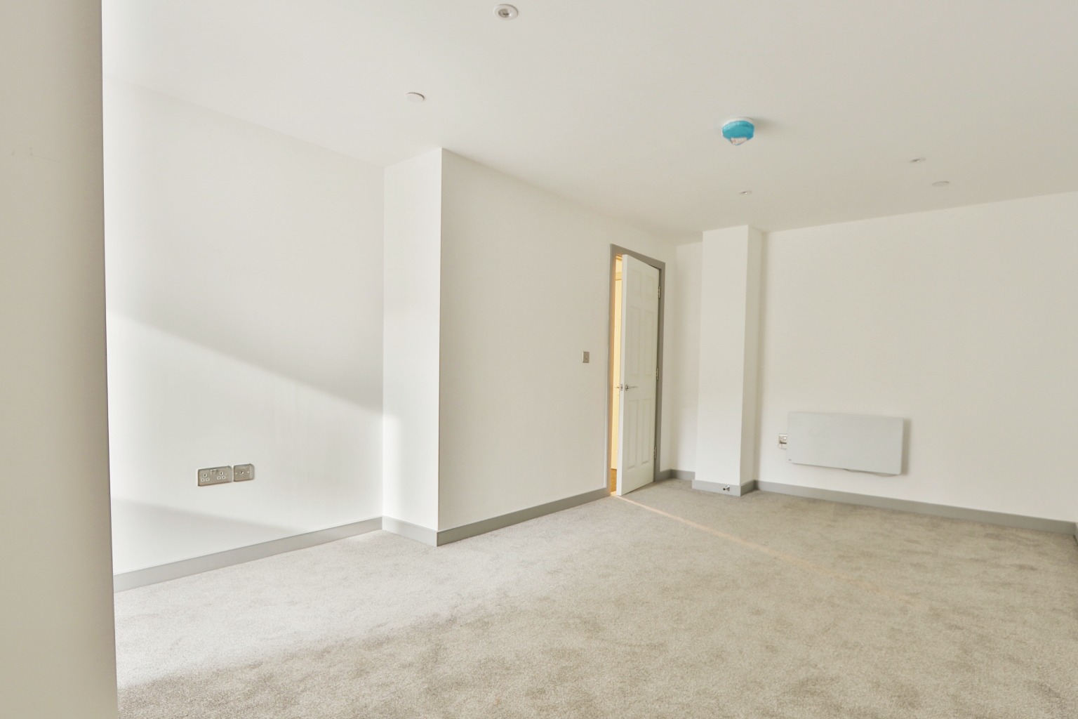 2 bed flat for sale in George Street, Hull  - Property Image 7
