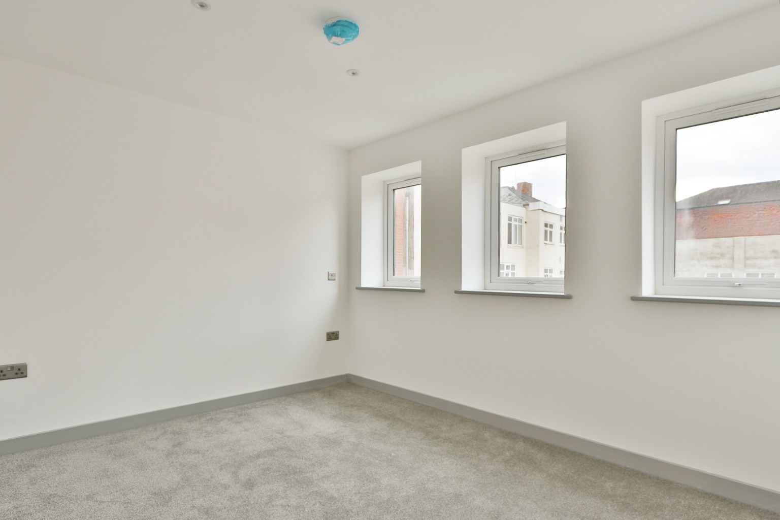 2 bed flat for sale in George Street, Hull  - Property Image 8