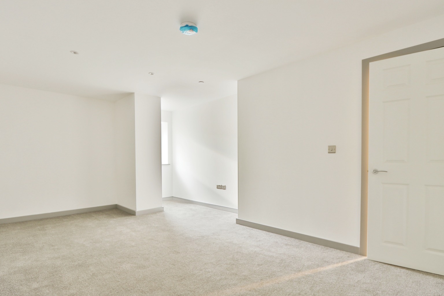 2 bed flat for sale in George Street, Hull  - Property Image 6