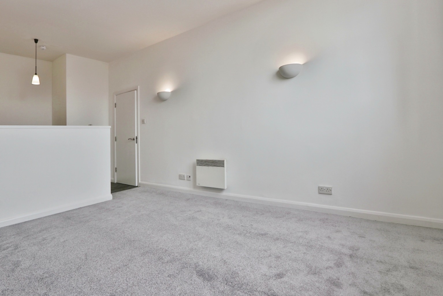 2 bed flat for sale in Lowgate, Hull  - Property Image 7
