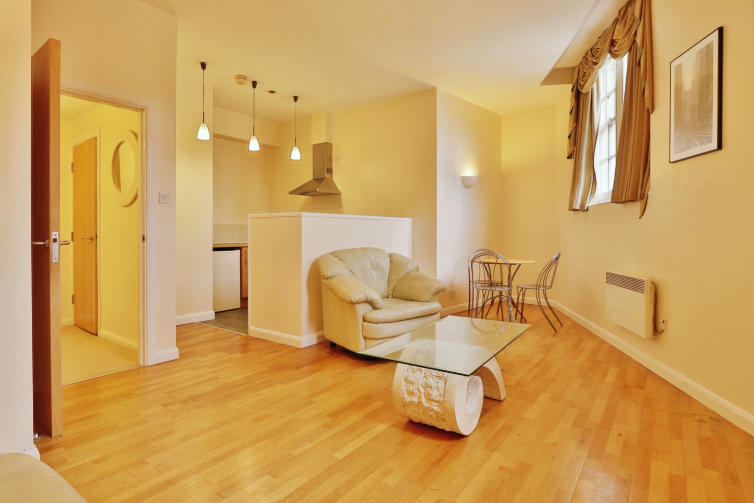 1 bed flat for sale in Lowgate, Hull  - Property Image 2