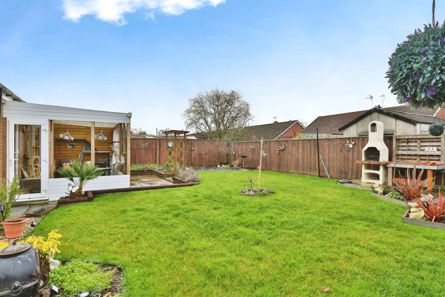 2 bed semi-detached bungalow for sale in Port Avenue, Hull  - Property Image 16