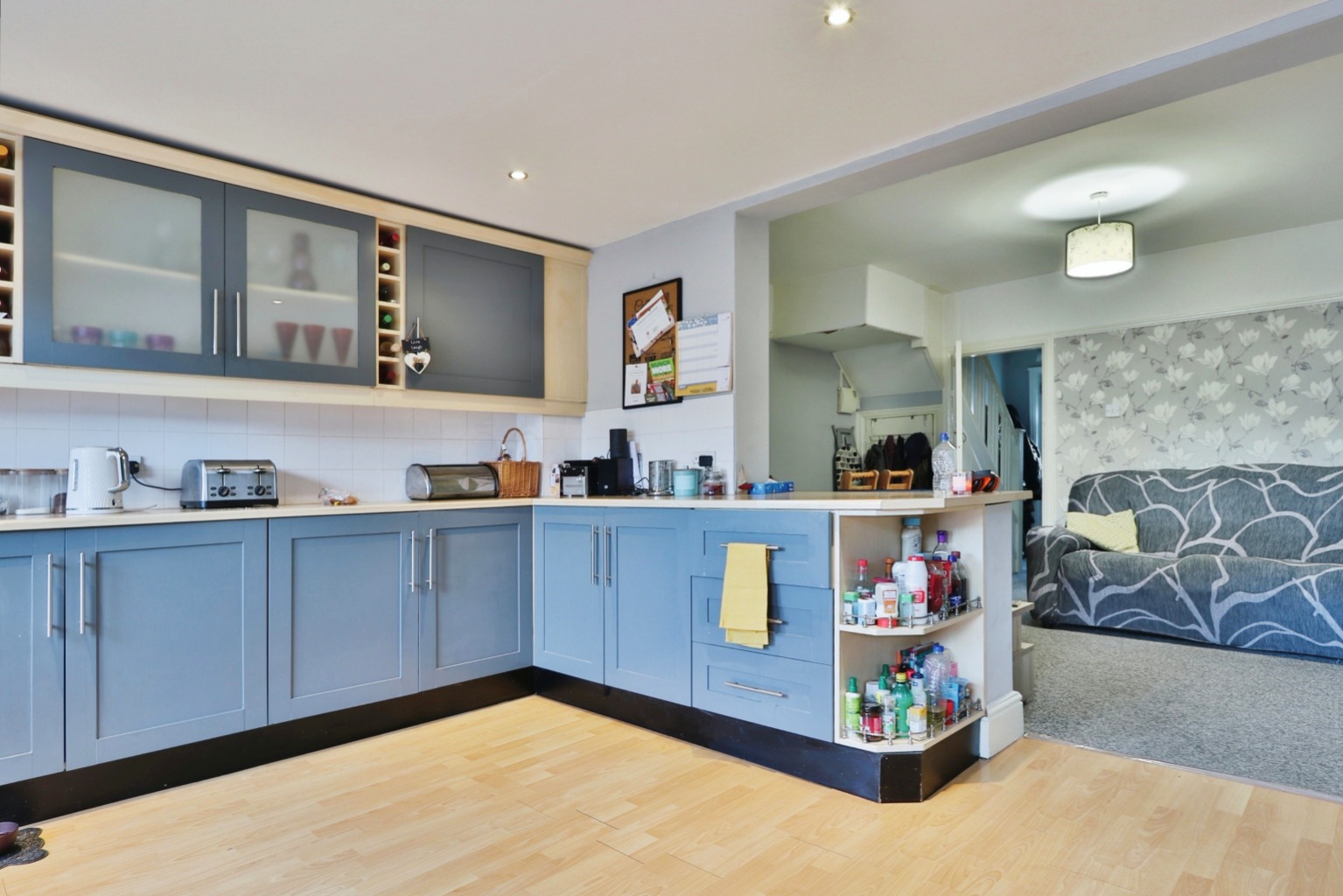 3 bed terraced house for sale in Welwyn Park Avenue, Hull  - Property Image 3