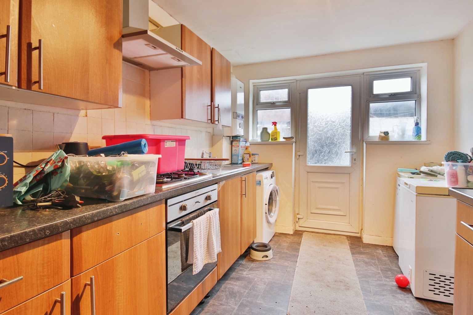 3 bed terraced house for sale in Anlaby Road, Hull  - Property Image 2