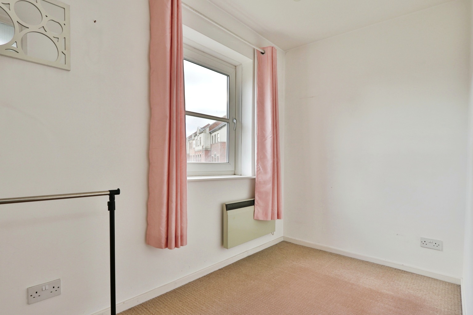 2 bed flat for sale in High Street, Hull  - Property Image 7