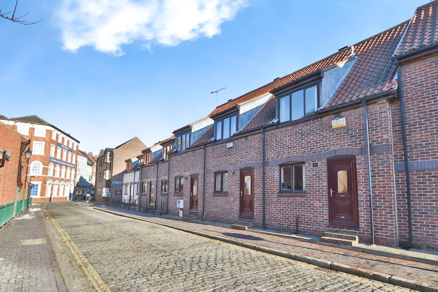 2 bed terraced house for sale in Grammar School Yard, Hull  - Property Image 15