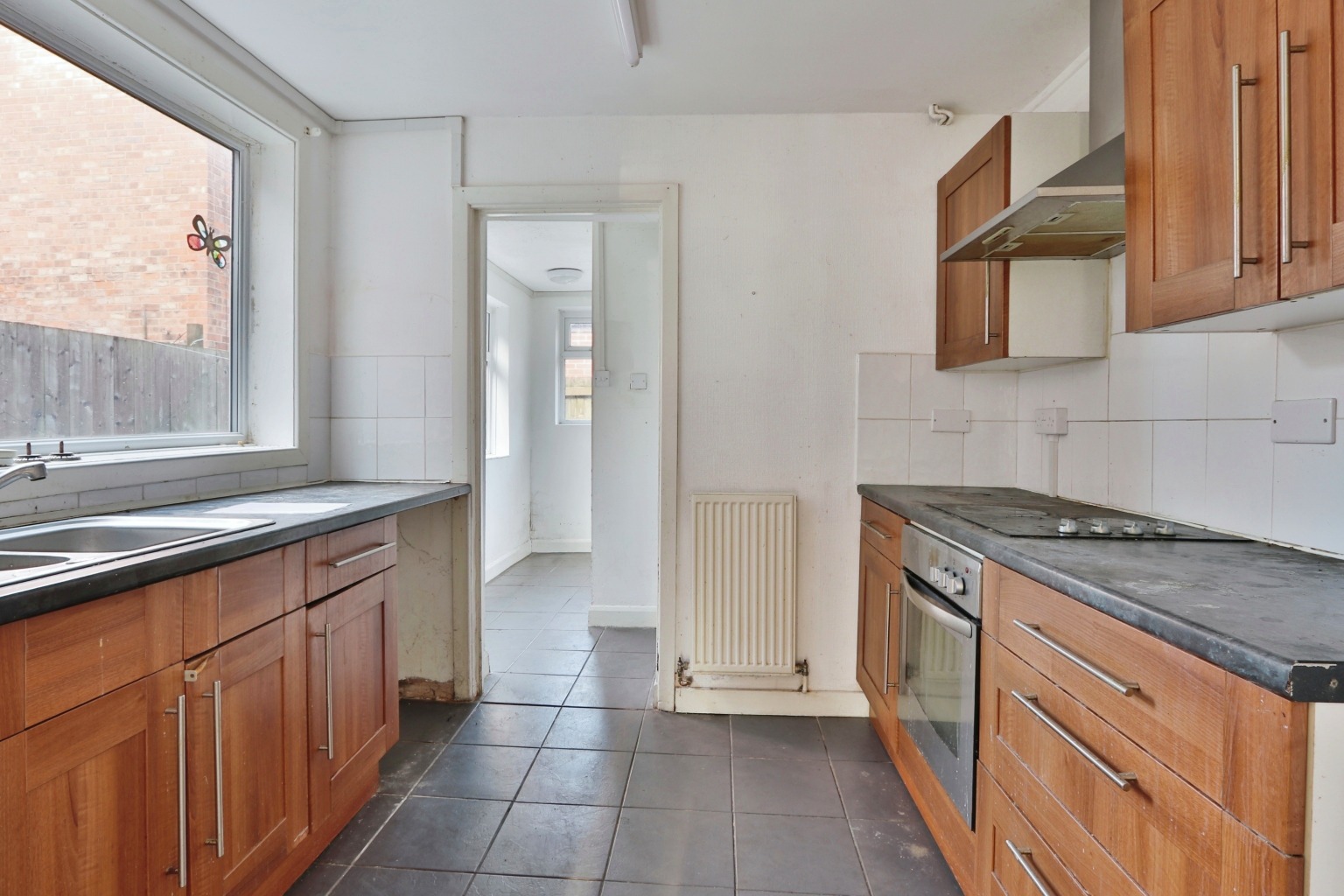 3 bed end of terrace house for sale in Goddard Avenue, Hull  - Property Image 5