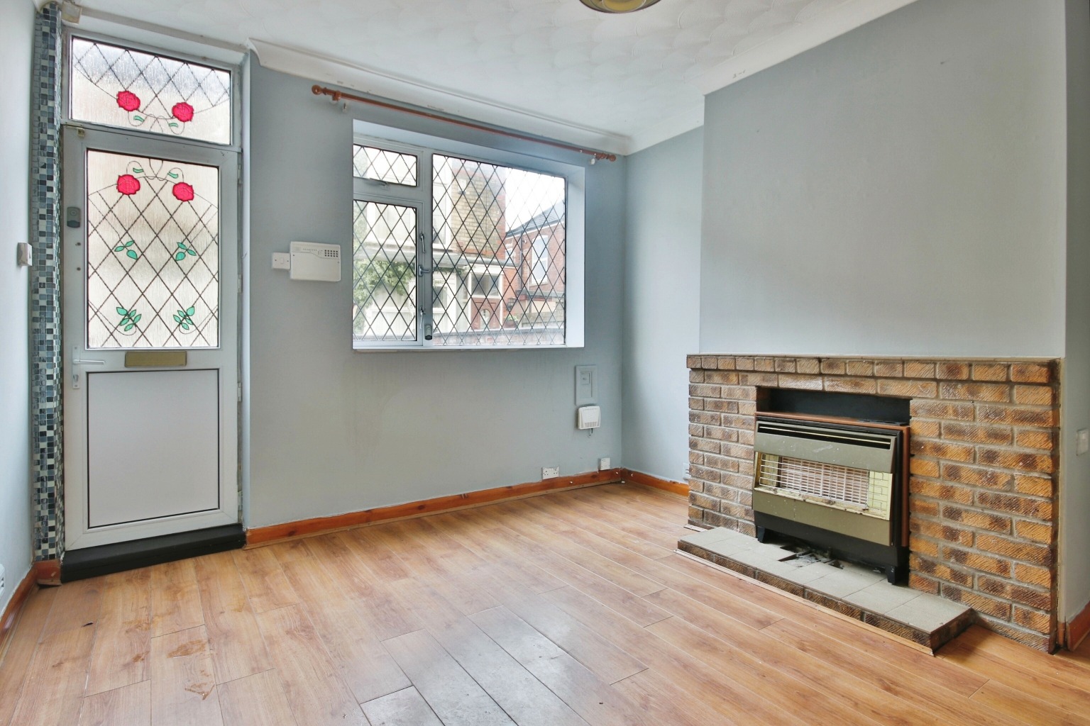 2 bed terraced house for sale in Manvers Street, Hull  - Property Image 2