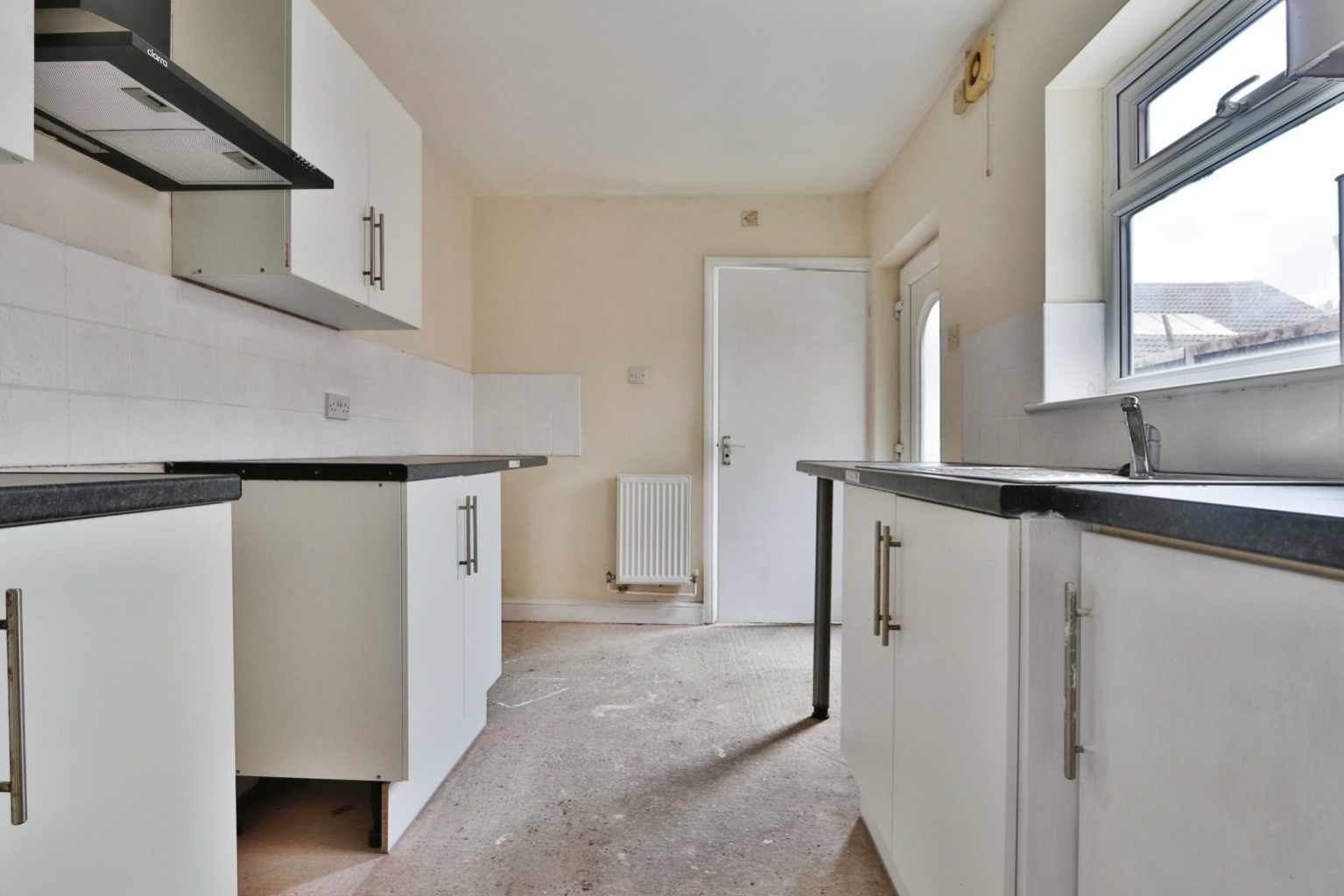 3 bed terraced house for sale in Reynoldson Street, Hull  - Property Image 2
