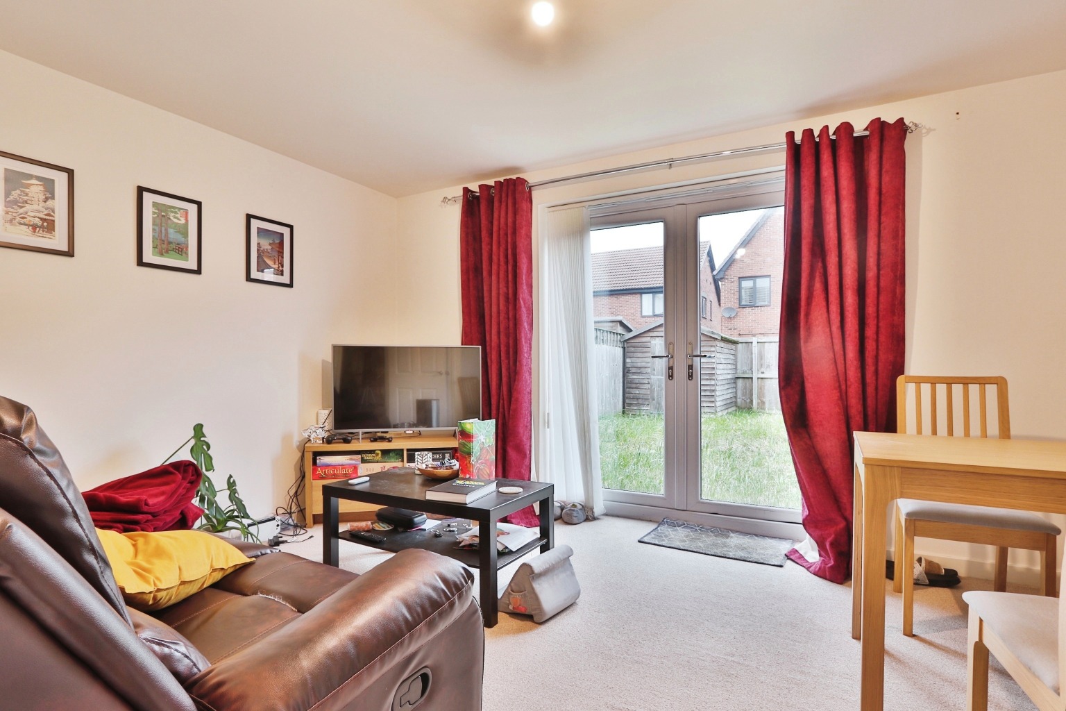 2 bed semi-detached house for sale in Woldcarr Road, Hull  - Property Image 4