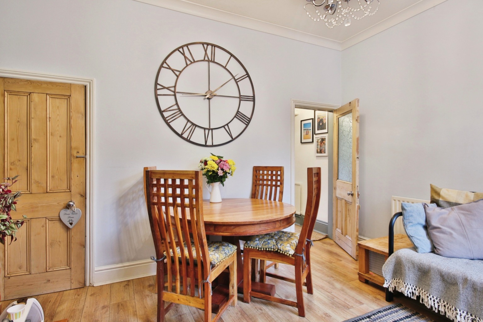 2 bed terraced house for sale in Farnley Square, Hull  - Property Image 5