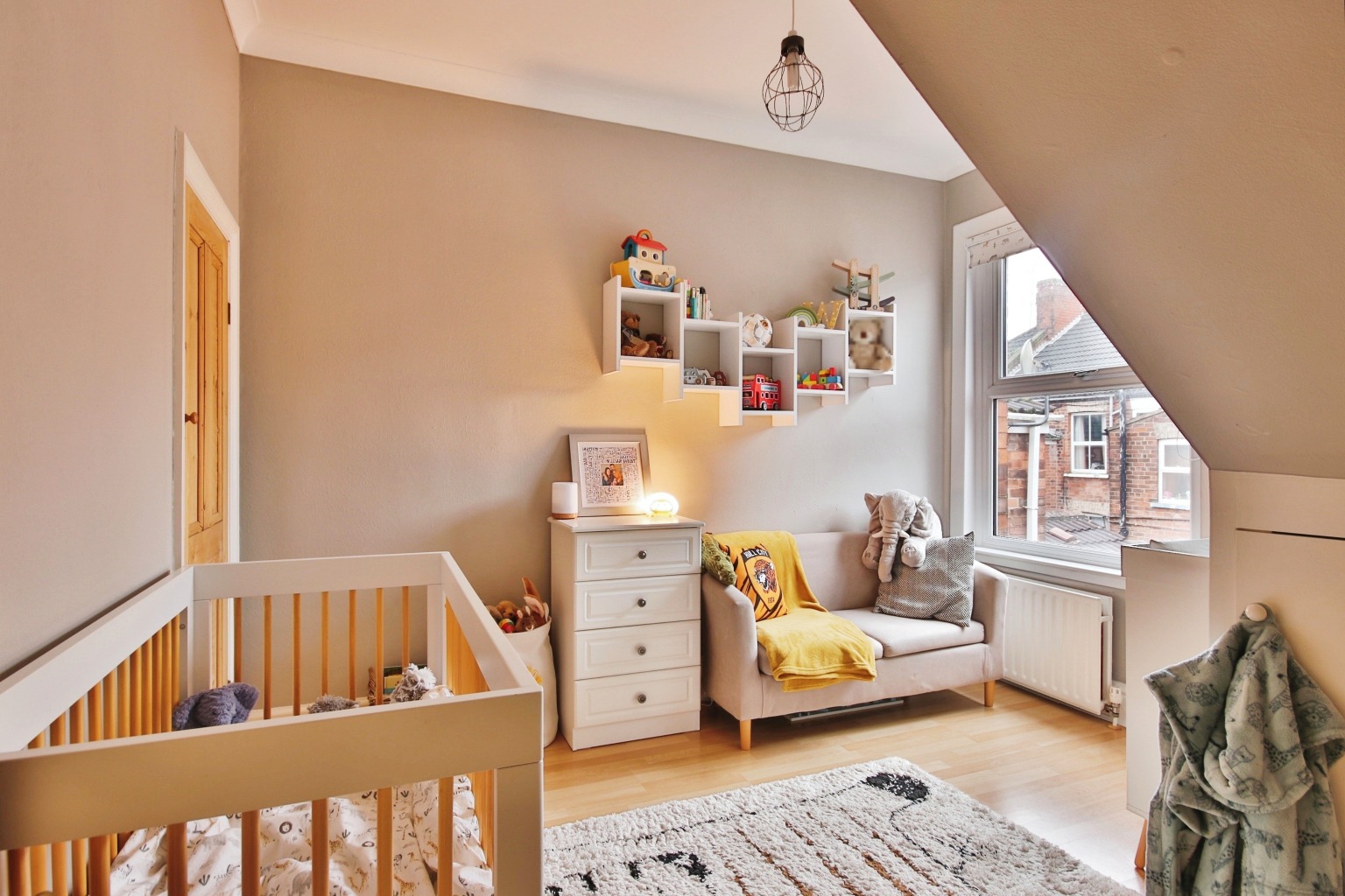 2 bed terraced house for sale in Farnley Square, Hull  - Property Image 9