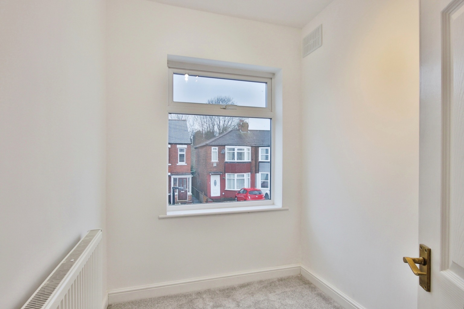 3 bed end of terrace house for sale in Cardigan Road, Hull  - Property Image 6