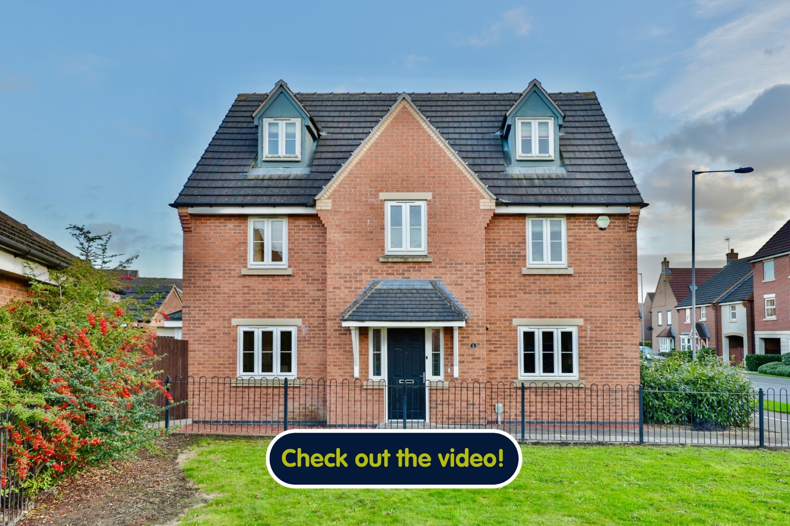 5 bed detached house for sale in Ruskin Way, Brough  - Property Image 1
