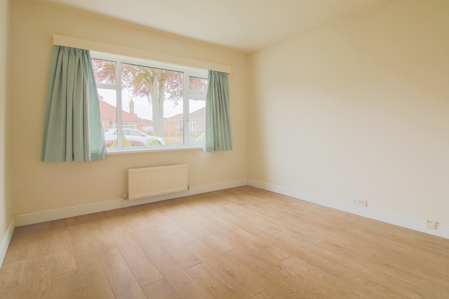2 bed semi-detached bungalow for sale in Beech Lawn, Hull  - Property Image 7