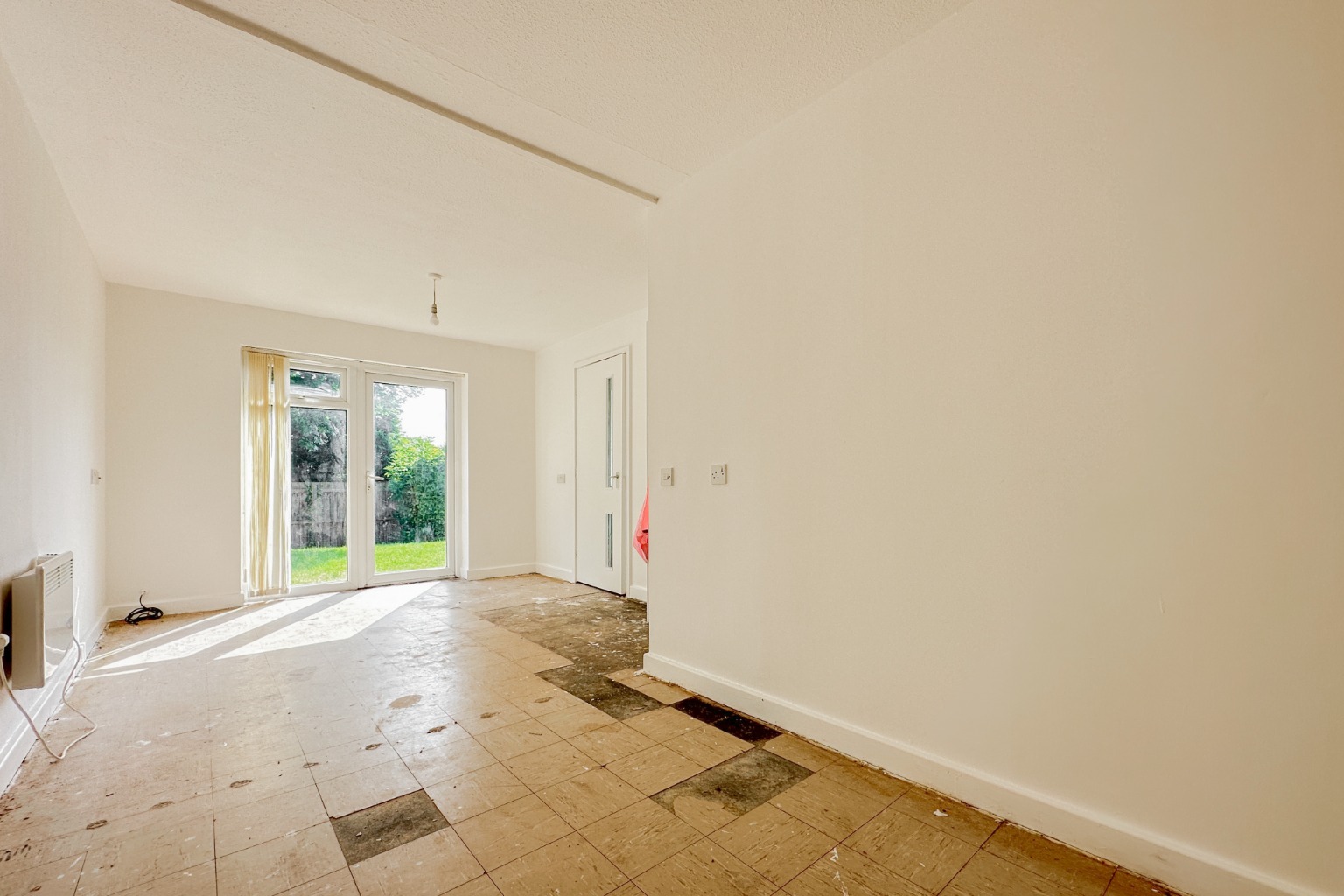1 bed flat for sale in St Luke's Court, Hull  - Property Image 3