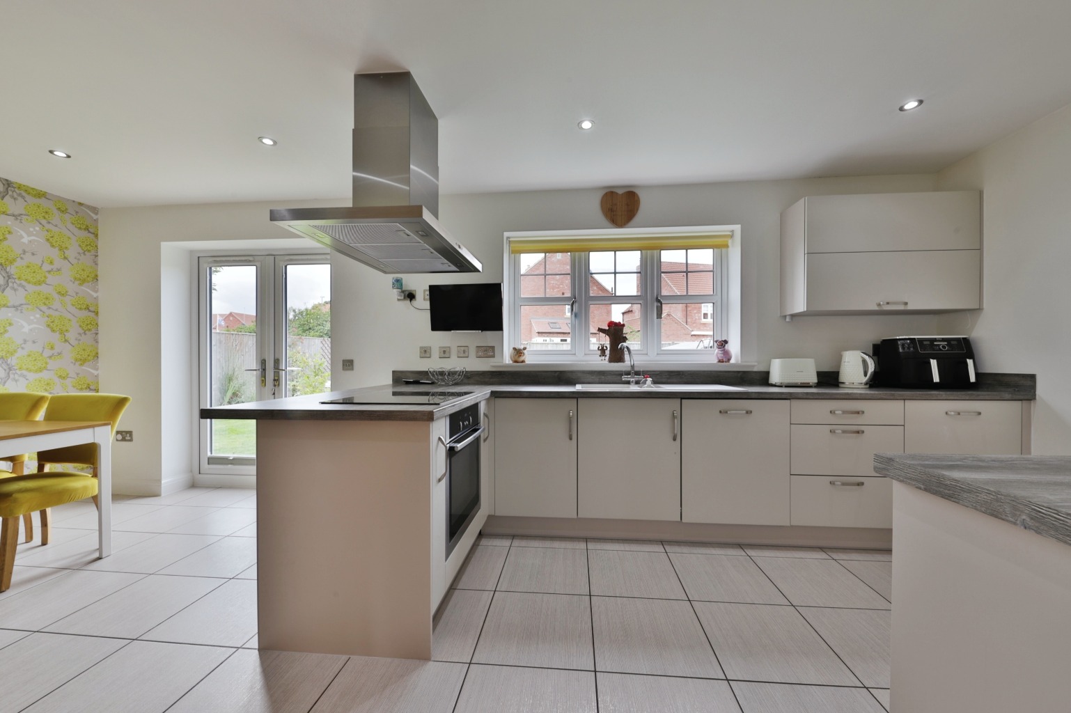 4 bed detached house for sale in Bells Fold, Brough - Property Image 1