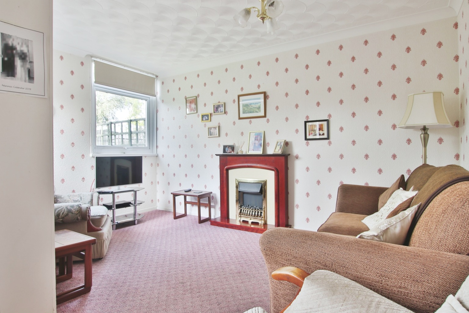 3 bed end of terrace house for sale in St Joseph Drive, Hull  - Property Image 2