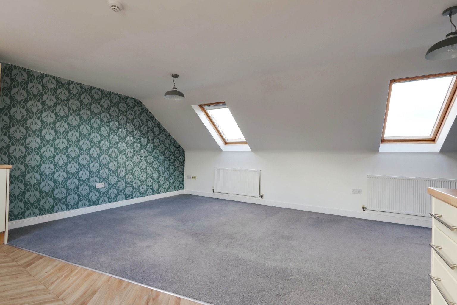 2 bed flat for sale in St Andrews Court, Hull  - Property Image 4