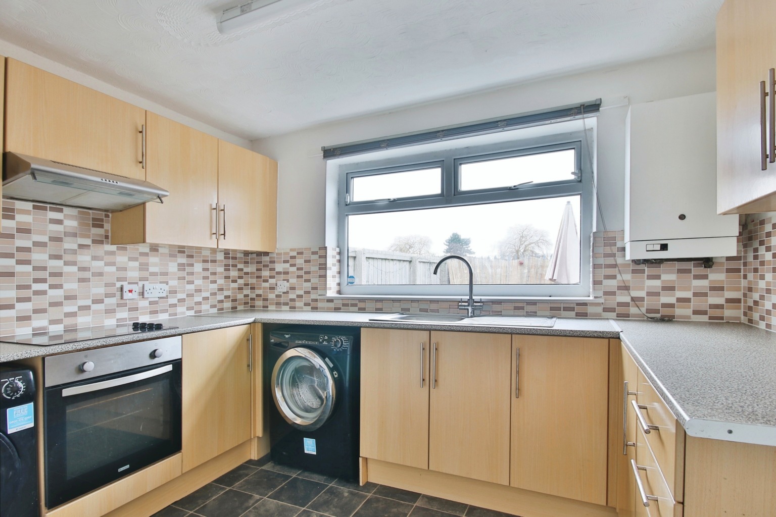 3 bed semi-detached house for sale in Monmouth Street, Hull  - Property Image 6