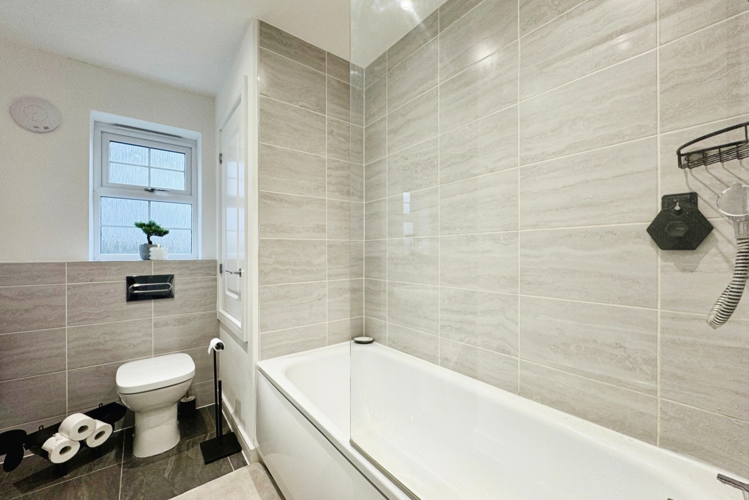 2 bed penthouse for sale, Hull  - Property Image 7