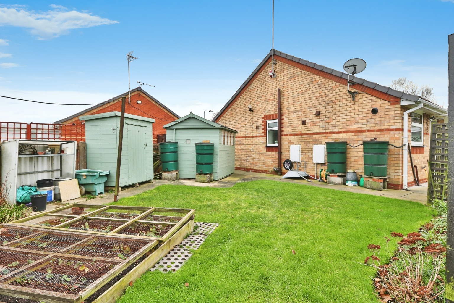 2 bed semi-detached bungalow for sale in Sable Close, Hull  - Property Image 11